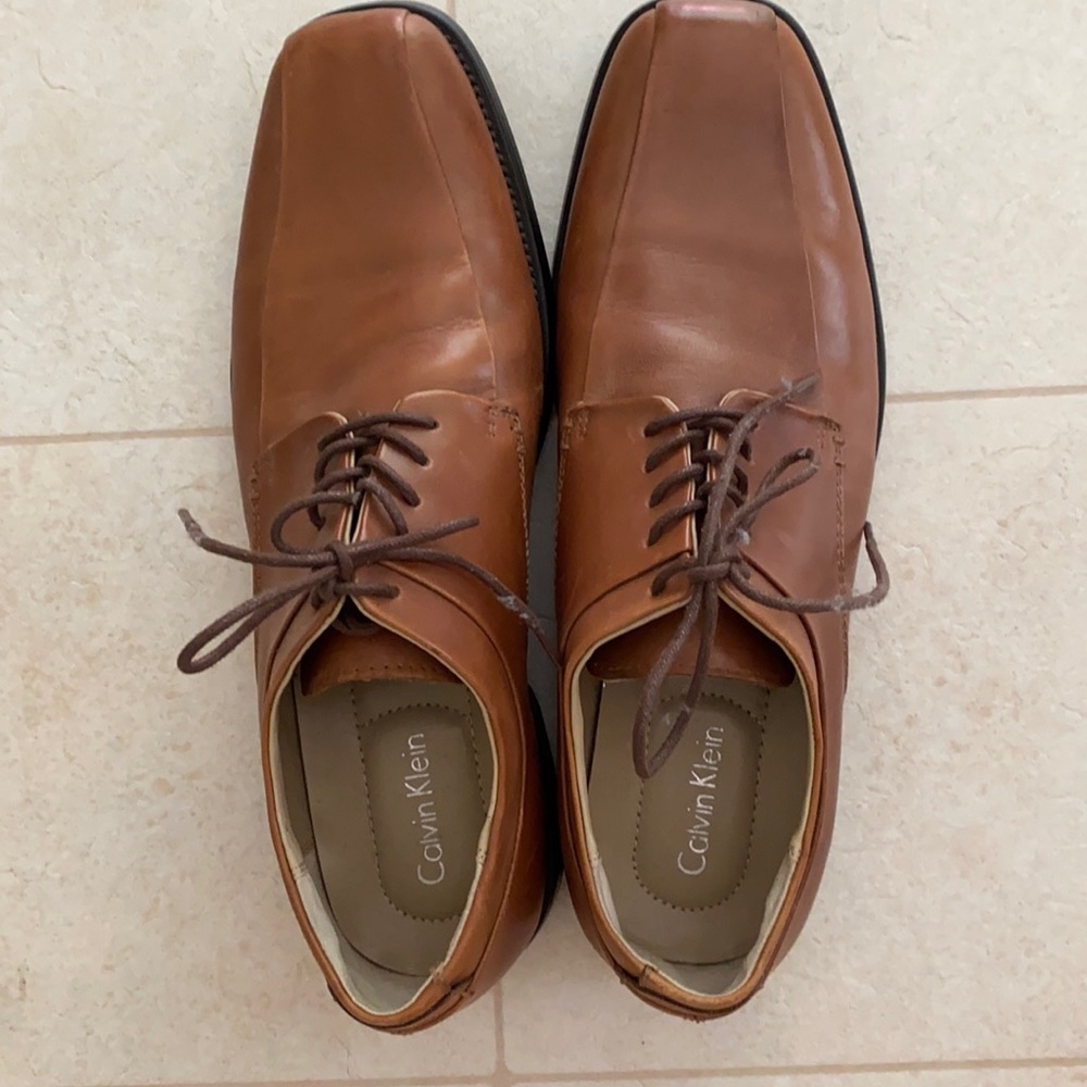 Men’s Calvin Klein dress shoes